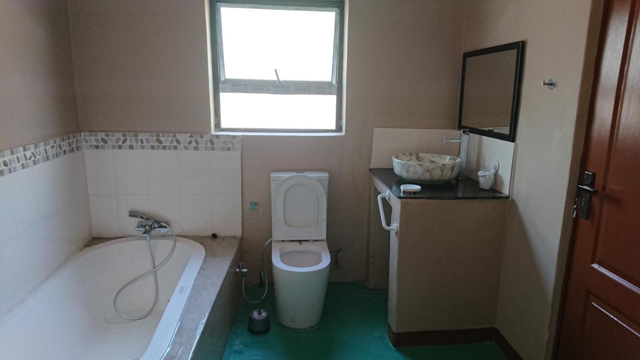 Svh Bush Lodge Marloth Park Esterno foto