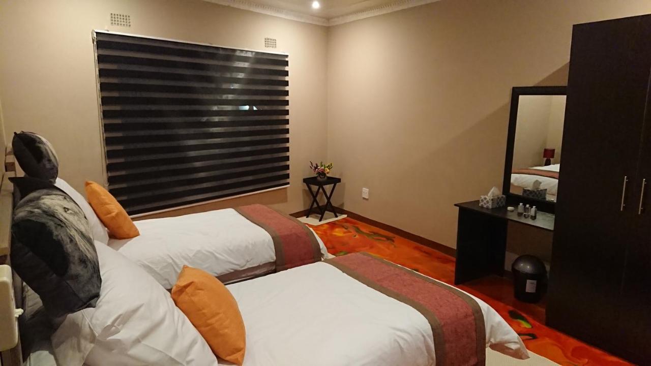 Svh Bush Lodge Marloth Park Esterno foto