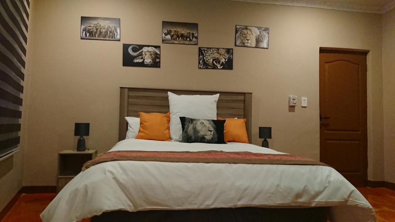 Svh Bush Lodge Marloth Park Esterno foto